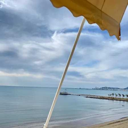 - * Durrës